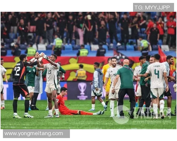 沙特与中国足球比赛直播盛况回顾球迷热情高涨精彩瞬间不容错过 沙特与中国足球比赛直播盛况回顾球迷热情高涨精彩瞬间不容错过