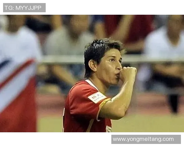 孔卡年薪揭秘：他在中国足球的收入与影响力分析